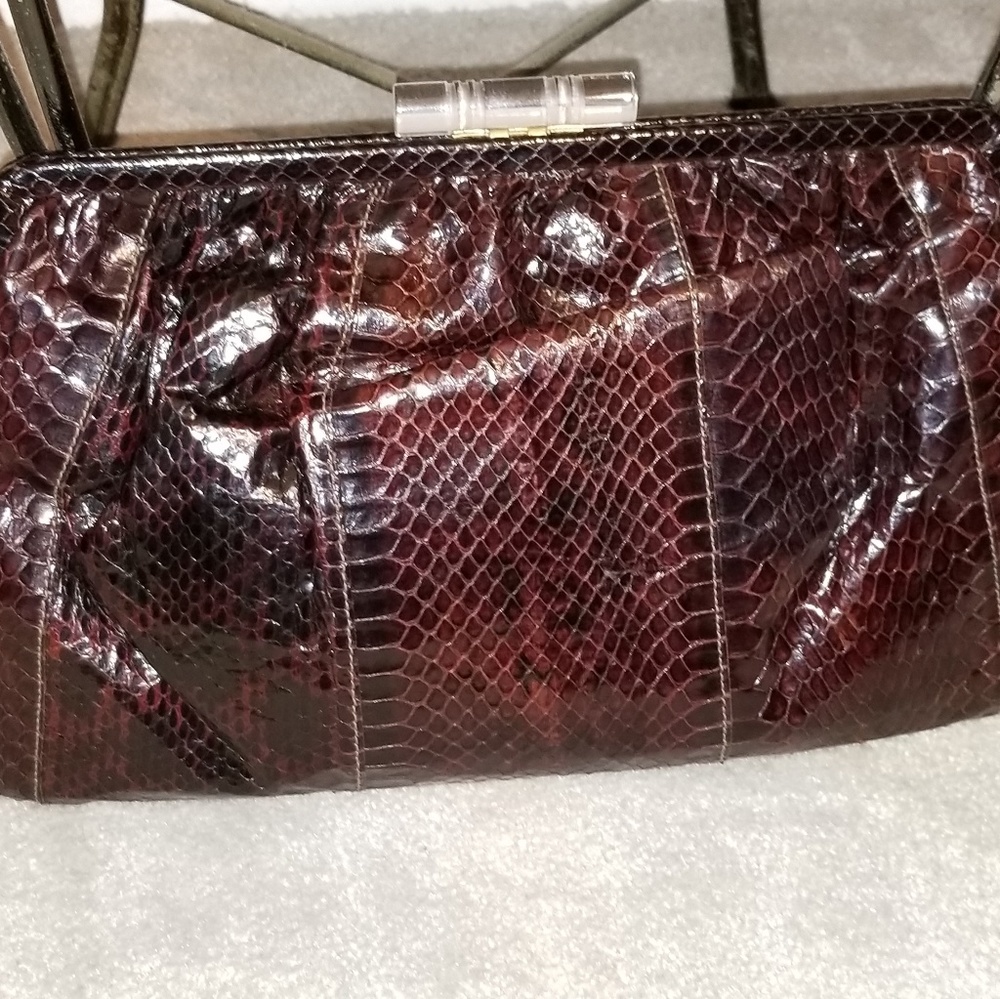 (Snake skin) Ladies clutch purse 100% Authentic